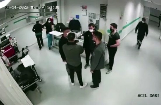 Görüntüler yayınlandı; uzman çavuşun kendisini darp ettiği iddia edilen doktora soruşturma