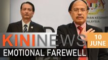#KiniNews: Health DG gets emotional announcing deputy's retirement