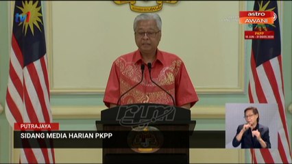 Duduk dalam bilik, bukan berlegar-legar seluruh rumah