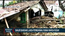 Banjir Mulai Surut, Warga Banyumas Bersihkan Rumahnya dari Air dan Lumpur