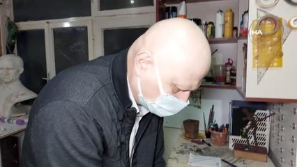 Doktor ve öğretmenlerden oluşan amatör astronomlar teleskop yapıyor