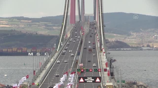 ÇANAKKALE - Açılışı yapılan 1915 Çanakkale Köprüsü'ne sürücüler yoğun ilgi gösterdi (2)