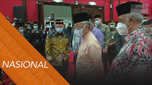 Yang di-Pertuan Agong hadir Majlis Pengurniaan Sumbangan Ampun Kurnia kepada veteran ATM