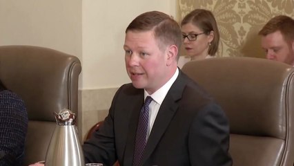 美 연준 잇단 매파 발언..."연내 3%·한 번 이상 0.5%" / YTN