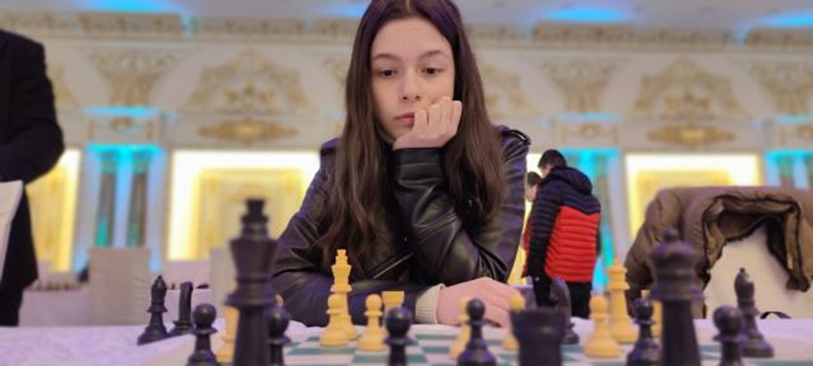 Kosova'da, Çanakkale Zaferi'nin yıl dönümünde satranç turnuvası ve resim sergisi düzenlendi