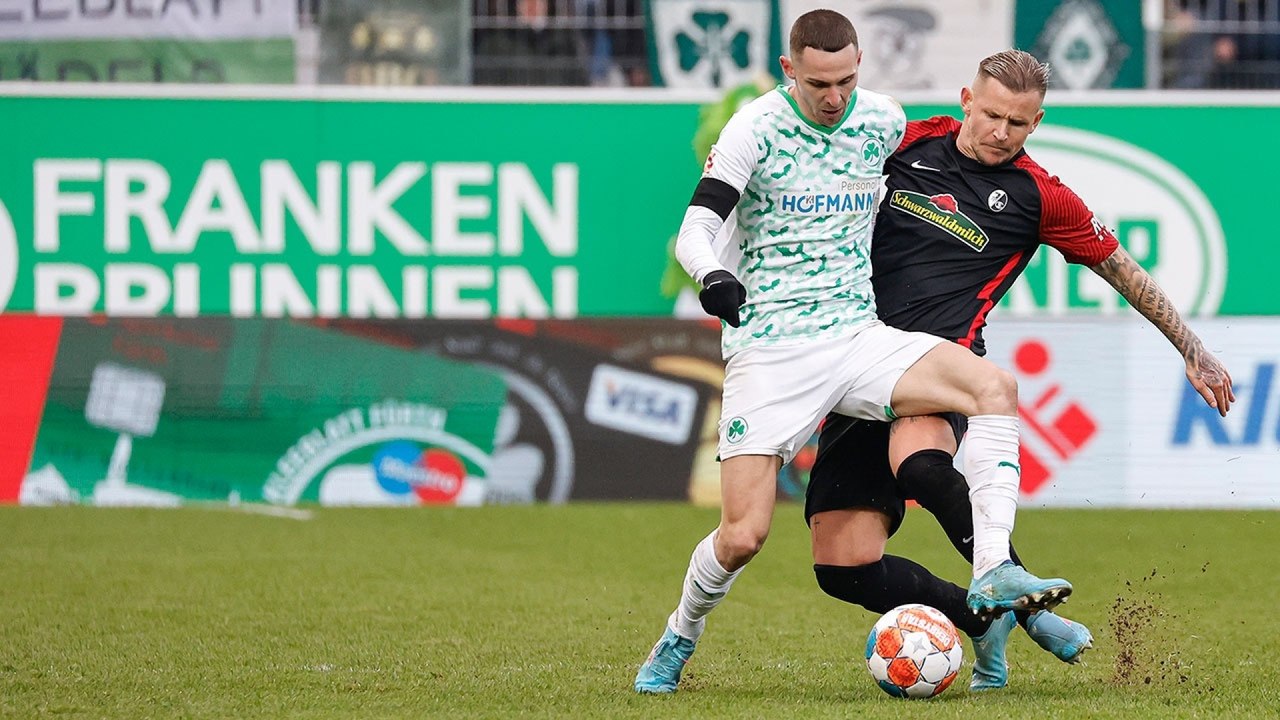 Greuther Furth v SC Freiburg