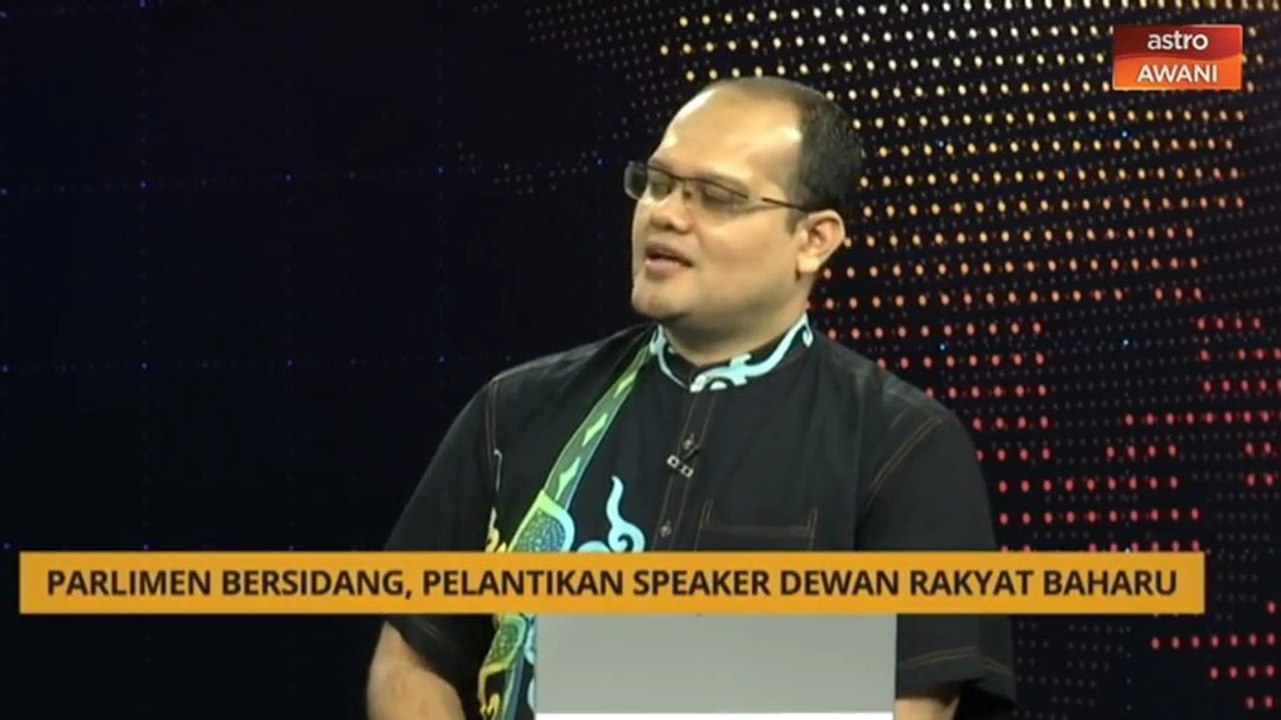 Kelemahan, kelebihan yang ada pada kerajaan mahupun pembangkang - Pensyarah