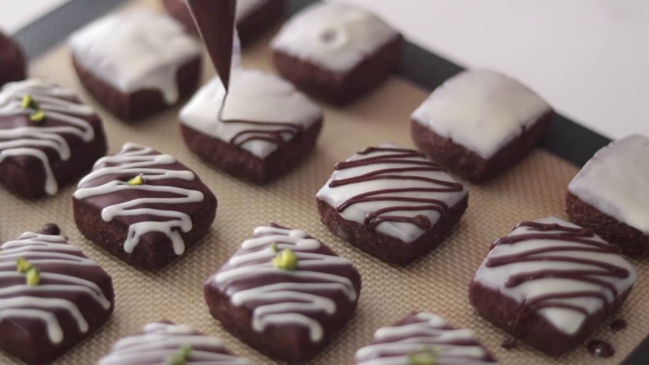 Chocolate Butter Cookies I Biscuits au beurre de chocolat