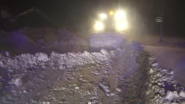 Doğum sancısı başlayan kadın ekiplerce hastaneye ulaştırıldı