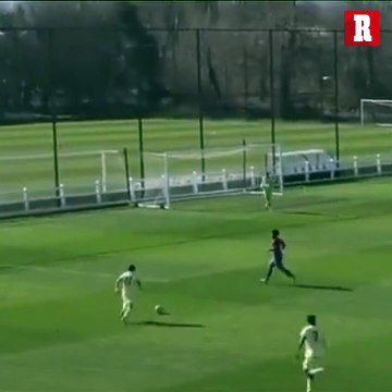 Marcelo Flores anotó gol en el empate entre el Arsenal sub23 y el Crystal Palace selección mexicano