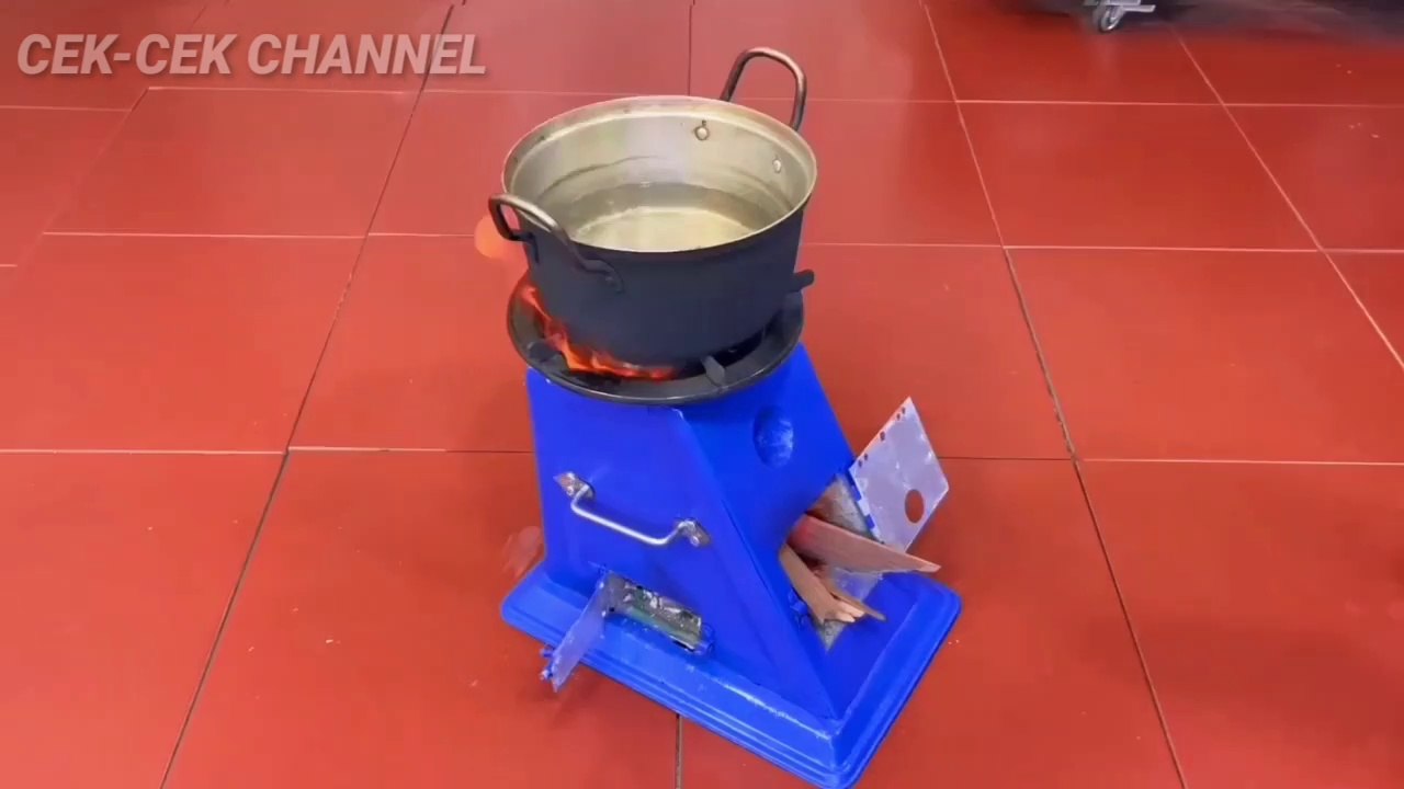 Tungku kayu dari timbangan rusak || how to make firewood stove