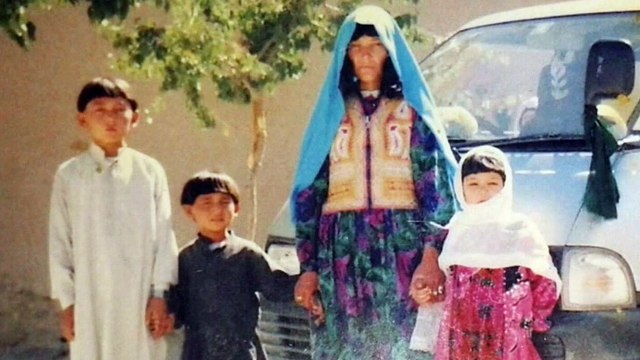 New swim program launched for refugees and migrants