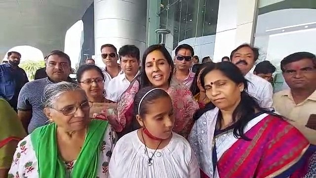 द कश्मीर फाइल्स देख भर आईं आंखें, महापौर ने कहा: आप सभी भारतीय नागरिक, कोई भी माइग्रेंट नहीं