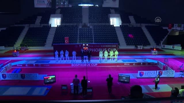 Eskrim: Kadınlar Kılıç Dünya Kupası başlıklı haberimizin ikinci paragrafında milli sporcu Deniz Selin Ünlüdağ'ın soyadı sehven yanlış yazılmıştır.