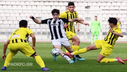 Αλέξανδρος Αδάμ και Ταξιάρχης Φίλων πρωταθλητές Ελλάδας με τον ΠΑΟΚ Κ17