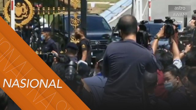 Datuk Seri Anwar selesai menghadap Yang di-Pertuan Agong