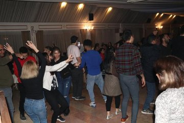 VAN'A GELEN İRANLILAR, NEVRUZ'U EĞLENEREK KUTLADI