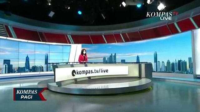 Truk Bermuatan Batu Bara Terguling di Jakarta Barat, Pengemudi Sebut Dirinya Hindari Sepeda Motor