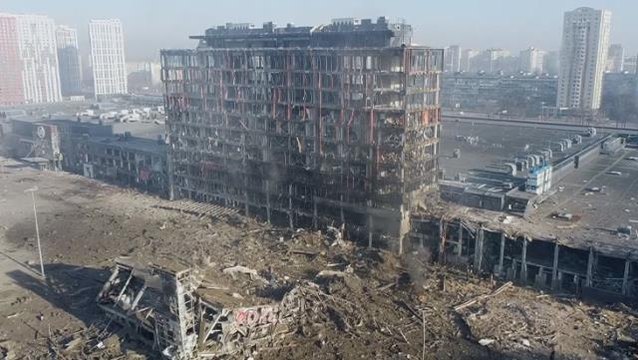 Tüm gözler bugün gerçekleşecek müzakerelere çevrilmişken, Rusya yine Kiev'de sivilleri bombaladı