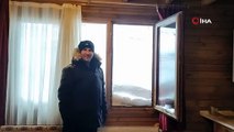 Uludağ'da kar kalınlığı 2 metreyi buldu! Kar altında kaldılar