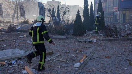 Market sırası bekleyen Ukraynalılar Rus ordusunun bombalı saldırısına maruz kaldı