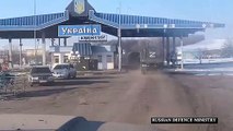 وزارة الدفاع الروسية تنشر لقطات لعبور شاحنات عسكرية الحدود الأوكرانية في منطقة خاركيف
