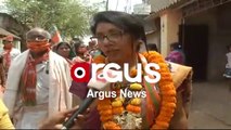 Bhubaneswar Municipal Polls 2022_ BJP's Mayor Candidate, Suniti Mund holds Door-to-door campaigning