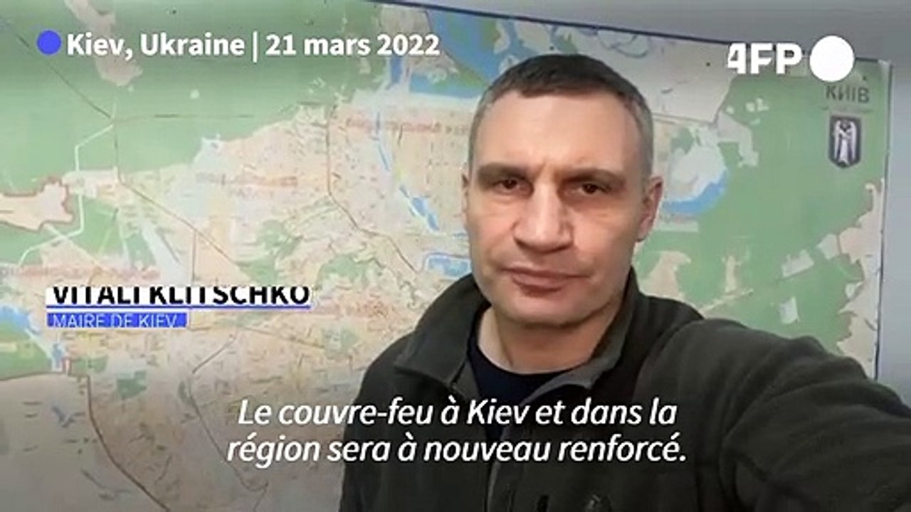 Ukraine: un couvre-feu décrété à Kiev de lundi soir à mercredi matin