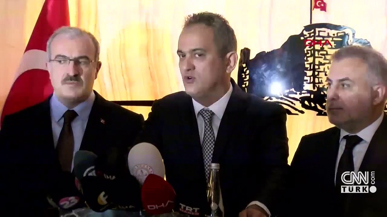 Bakan Özer: Kararlı bir şekilde yüz yüze eğitime devam ediyoruz