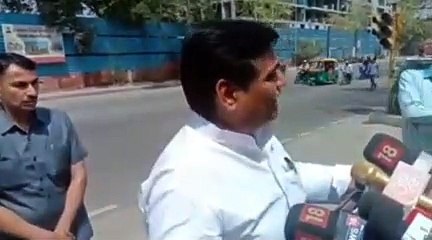 चूरू में राम दरबार गेट को गिराने का मामला...कांग्रेस नजर आई दो फाड़, सुने डोटासरा का बयान