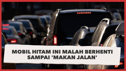 Ada Tempat Luas Mobil Hitam Ini Malah Berhenti Sampai 'Makan Jalan' Bikin Macet