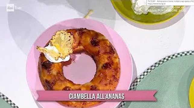 Ricette È sempre mezzogiorno: ciambella all'ananas, dolce del 21 marzo di zia Cri È stata zia Cri ha