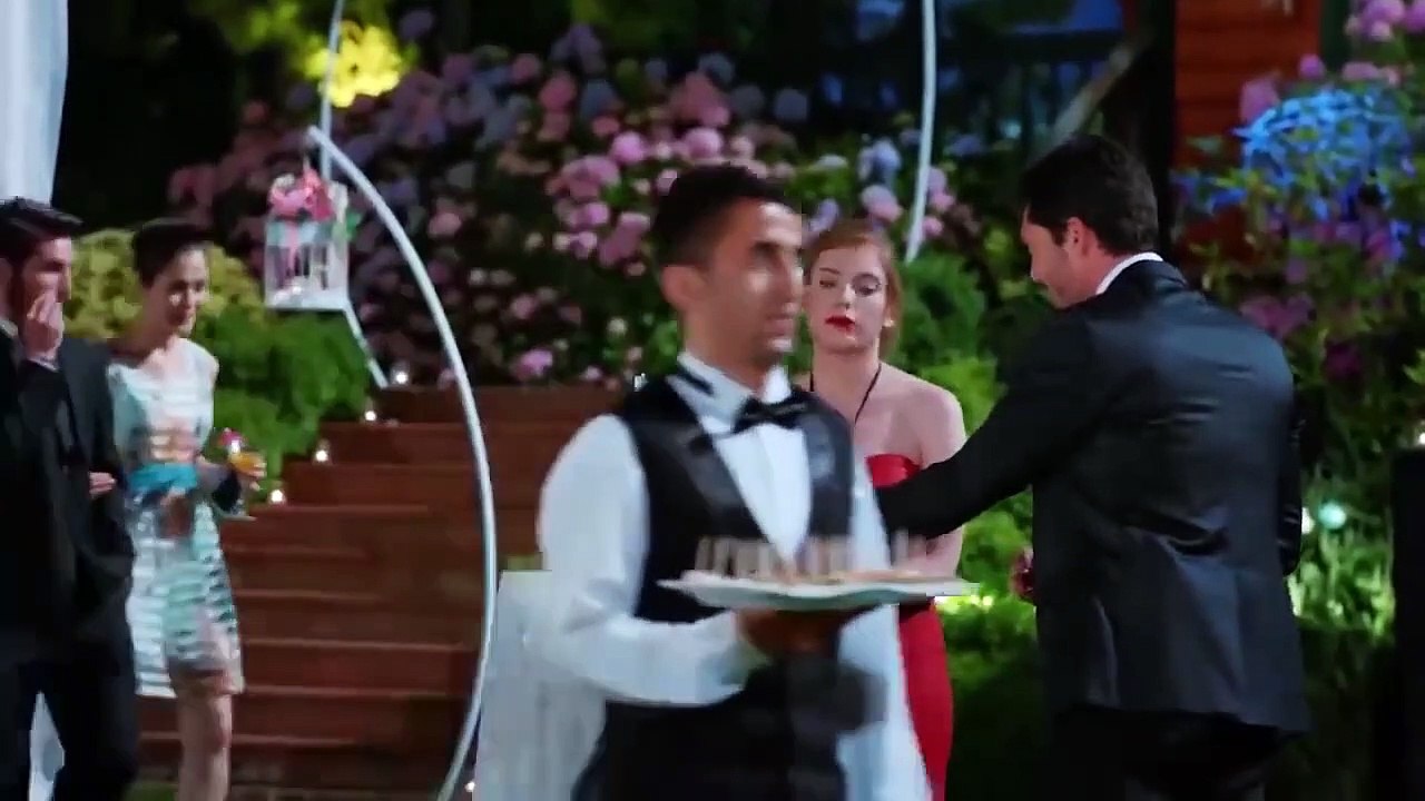 ქორწილის დღეს - ურთიერთობის სტატუსი ჩახლართული...