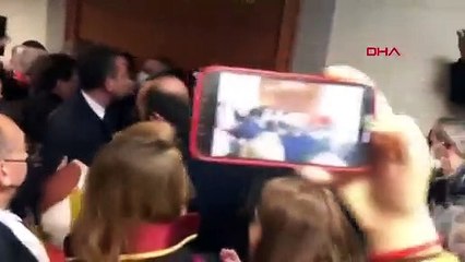 “Satılmış” CHP'li vekil rahat durmuyor! Güvenlik görevlilerine saldırdılar
