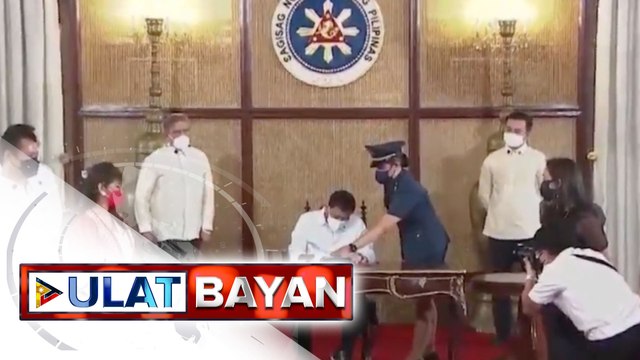 Pres. Duterte, pinirmahan ang ilang mahahalagang batas para sa ibayong pagbangon ng ekonomiya