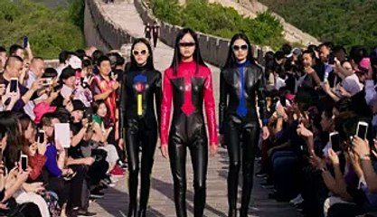 Bande-annonce : le mystère "Pierre Cardin" en édition prestige