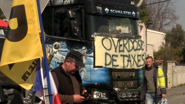 Blocages de raffinerie par les agriculteurs : «On est là pour bloquer les prix»