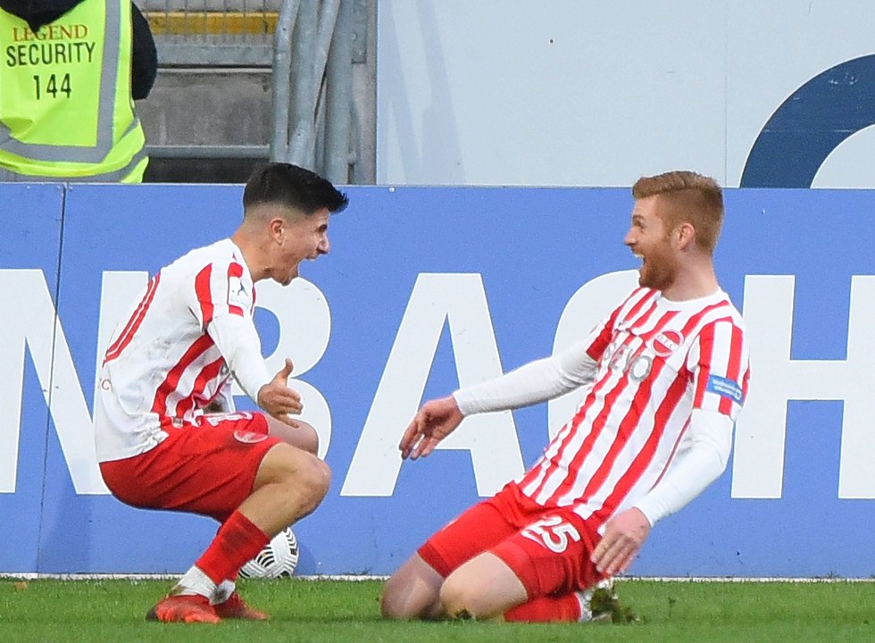 Aufstiegschance gewahrt: Hosiner und Fetsch lassen OFC jubeln