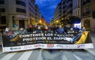 Manifestación contra la subida de los precios