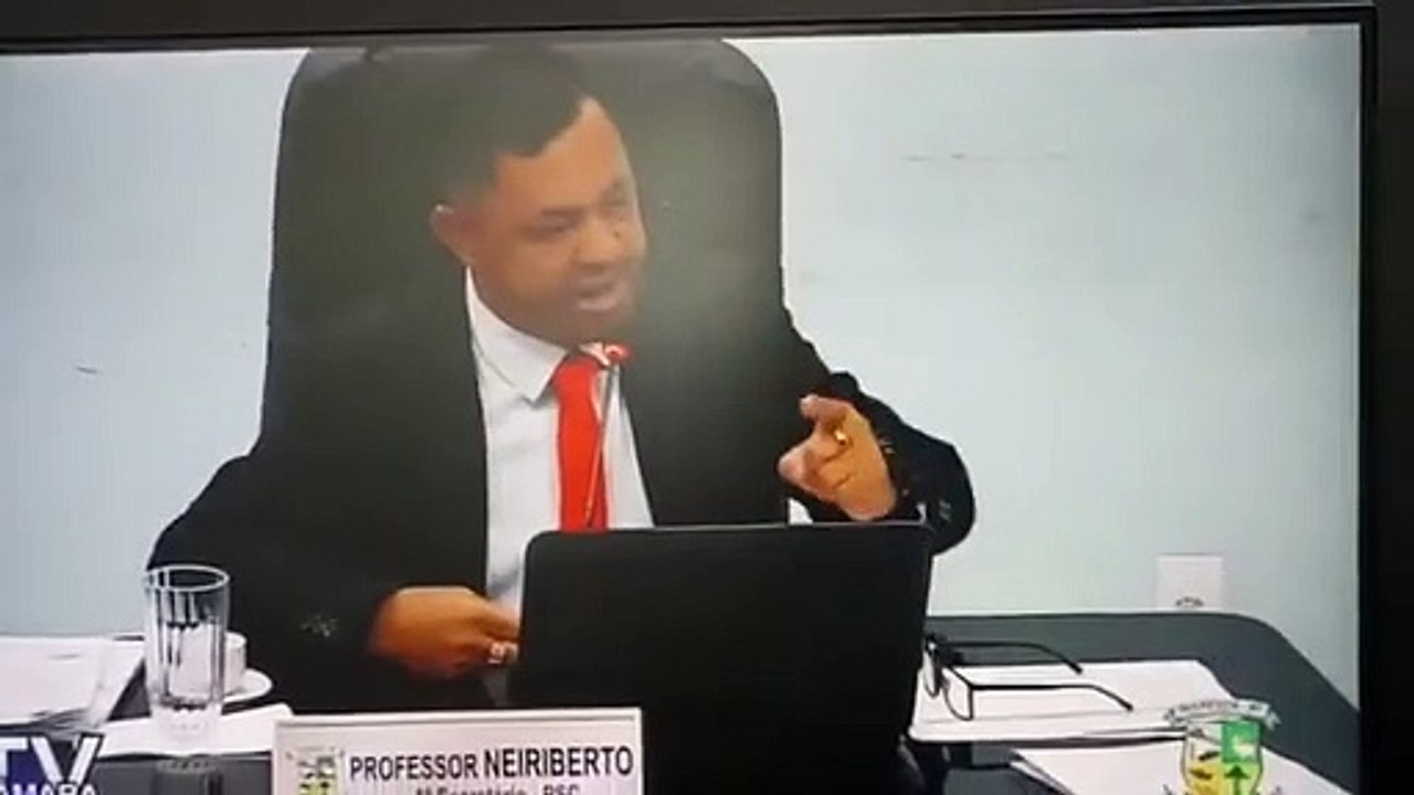 Durante sessão, vereador aponta arma para colega após desentendimento no Mato Grosso