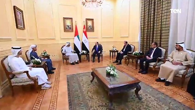 الرئيس عبد الفتاح السيسي يستقبل الشيخ محمد بن زايد آل نهيان ولي عهد أبو ظبي بمطار شرم الشيخ الدولى