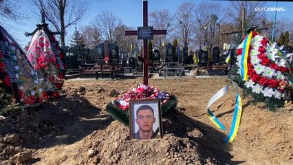 "Esta é uma guerra pela nossa sobrevivência". Relatos de morte e fé em combate na Ucrânia