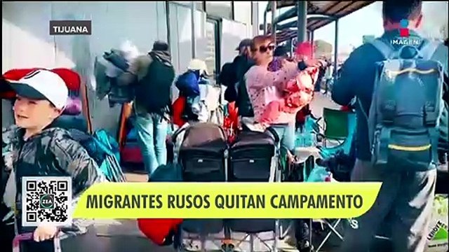 Migrantes rusos abandonan el campamento en la garita de San Ysidro