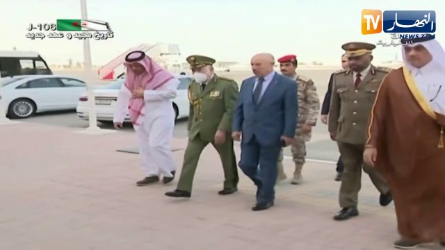 الفريق شنقريحة يستقبل من قبل رئيس التدريب ومدير مديرية العلاقات العامة بقطر