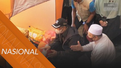 Banjir: Perdana Menteri lawat mangsa di Kelantan