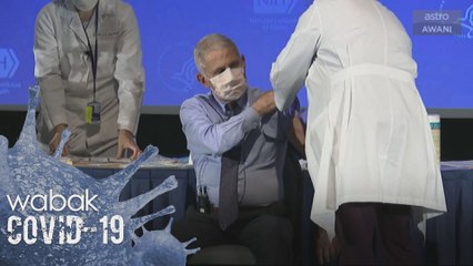 COVID-19: Fauci disuntik vaksin, tingkatkan kesedaran rakyat terhadap vaksin