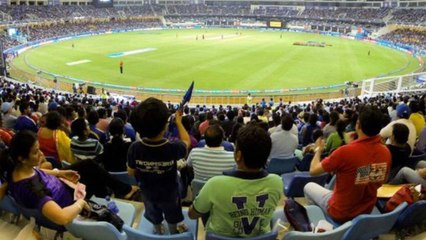 IPL 2022: ఫ్రాంచైజీలతో పాటు BCCI కి  షాక్ Covid Cases Spike | Oneindia Telugu