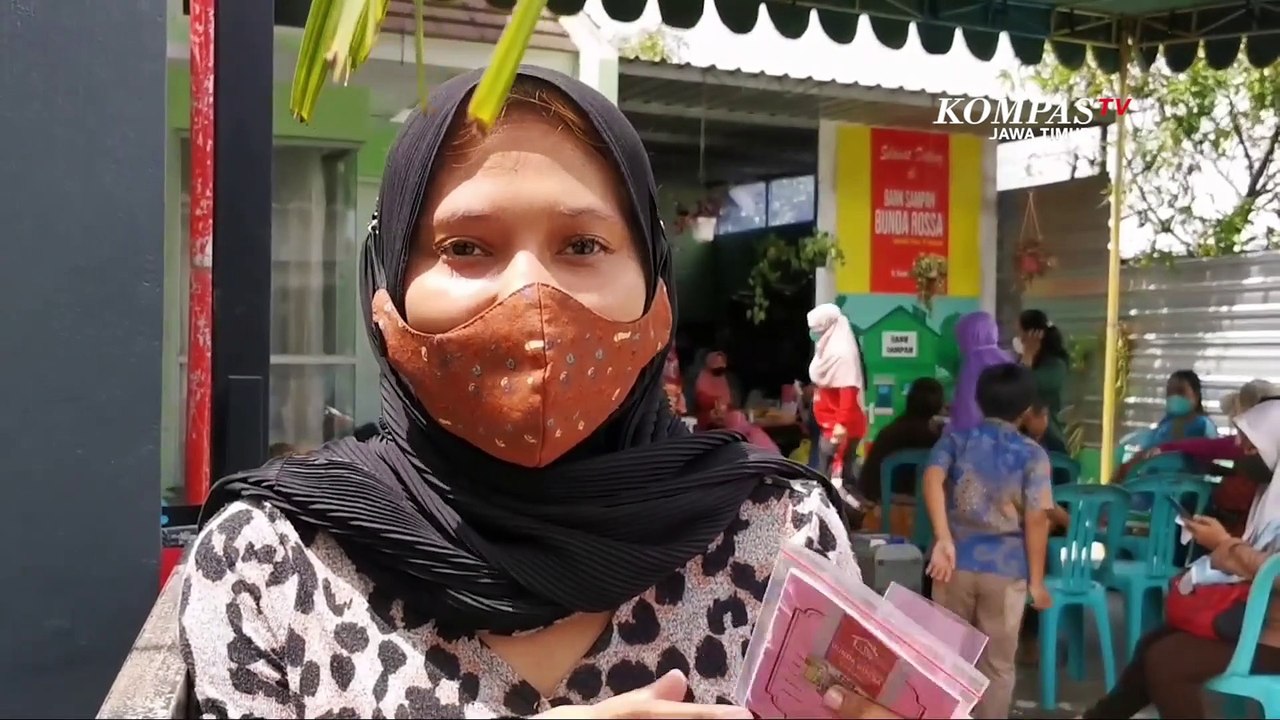 Warga Sidoarjo Bisa Tukar Sampah Rumah Tangga jadi Emas di Bank Sampah