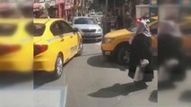 Son dakika haberleri: İstanbul'da yaşlı kadın taksiye binebilmek için yalvardı...Yaşlı kadının zor anları kameraya yansıdı