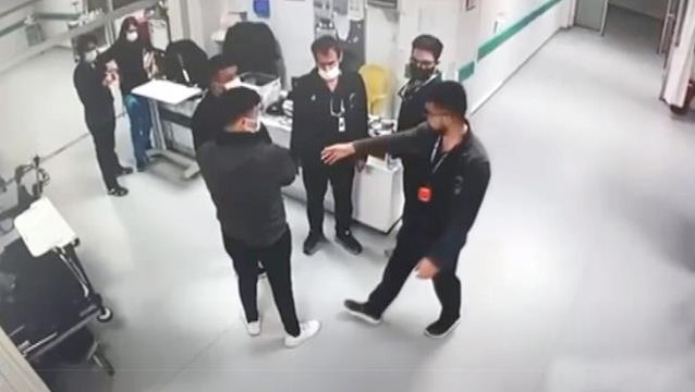 Uzman çavuş tarafından darbedildiğini öne süren Dr. Tahir Tarımer ilk kez konuştu: İpin ucu kaçtı, keşke olmasaydı